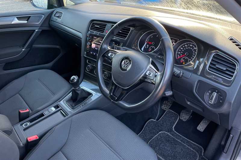 Used Volkswagen Golf 2019 for sale - 77146527: Photo 10