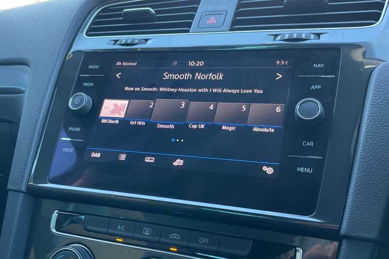 Used Volkswagen Golf 2019 for sale - 77146527: Photo 17