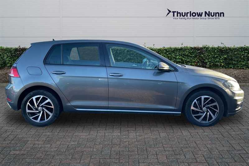 Used Volkswagen Golf 2019 for sale - 77146527: Photo 2