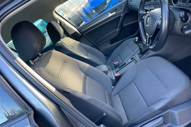 Used Volkswagen Golf 2019 for sale - 77146527: Photo 43