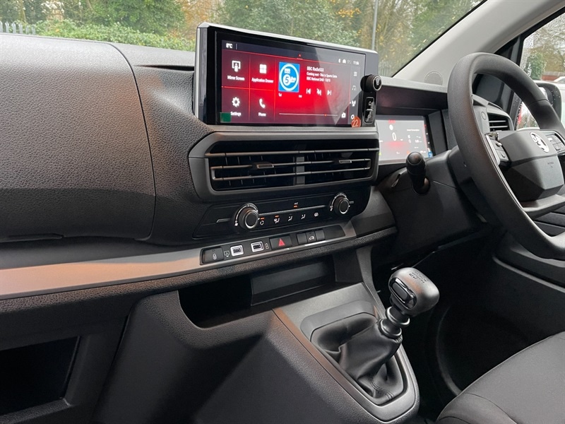 Used Vauxhall Vivaro 2025 for sale - 76826996: Photo 10