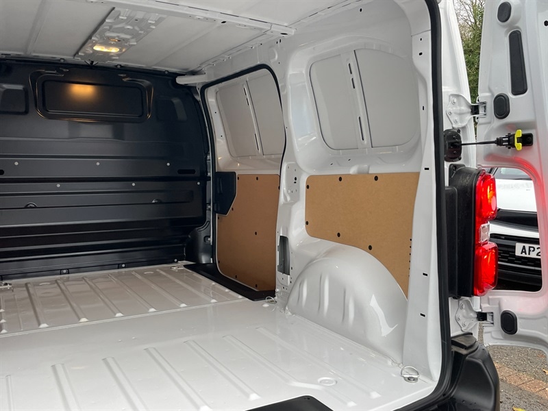 Used Vauxhall Vivaro 2025 for sale - 76826996: Photo 19