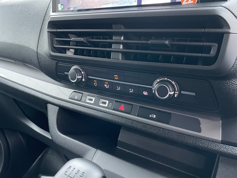 Used Vauxhall Vivaro 2025 for sale - 76826996: Photo 28