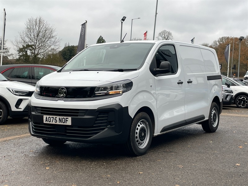 Used Vauxhall Vivaro 2025 for sale - 76826996: Photo 3
