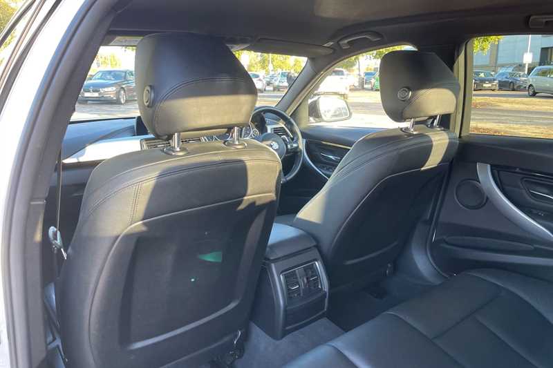 Used BMW 3 Series 2018 for sale - 77146257: Photo 23