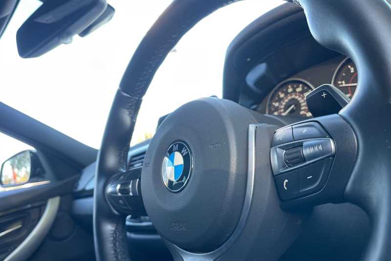 Used BMW 3 Series 2018 for sale - 77146257: Photo 41