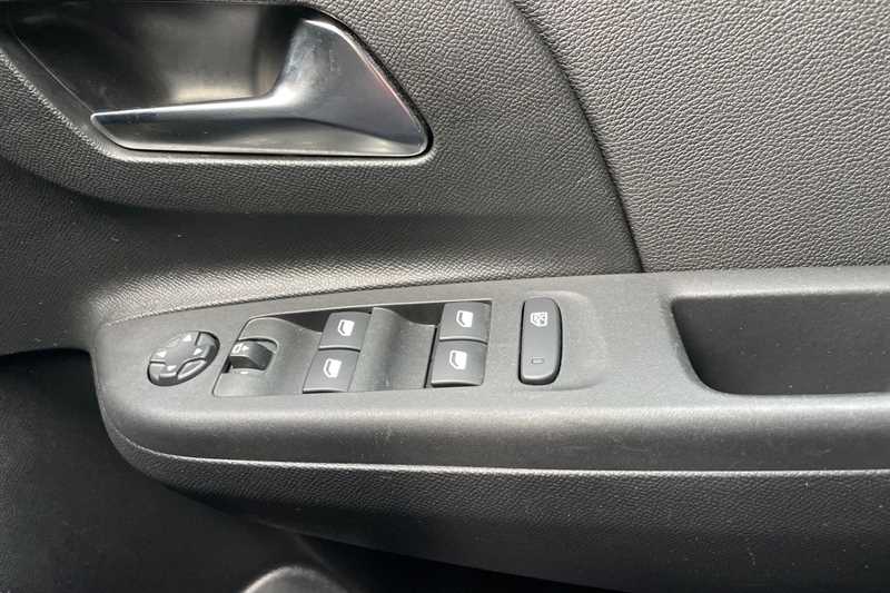 Used Vauxhall Corsa 2023 for sale - 77145931: Photo 16