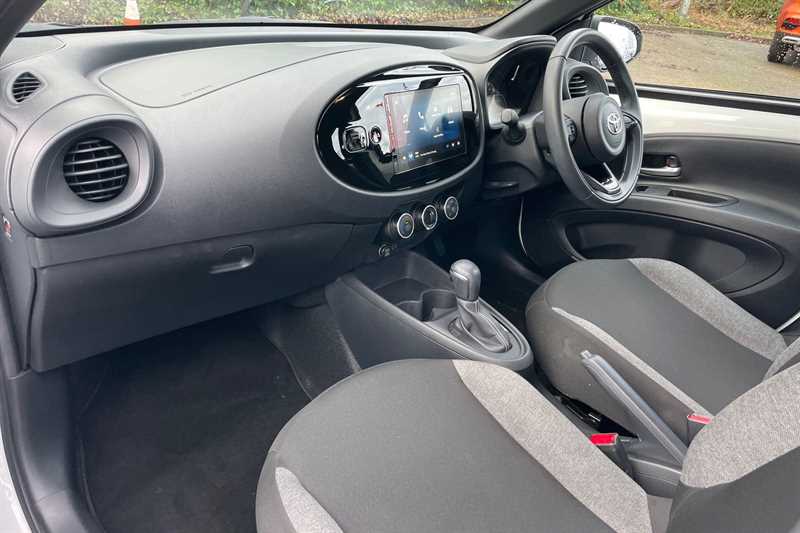 Used Toyota Aygo X 2024 for sale - 77634768: Photo 13