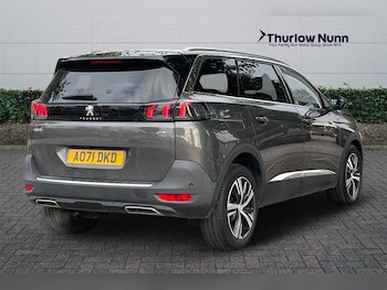 Used Peugeot 5008 2022 for sale - 76552592: Photo