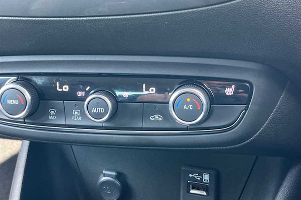 Used Vauxhall Crossland 2022 for sale - 76169121: Photo 27