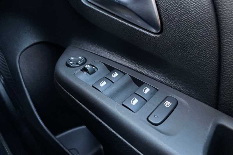 Used Vauxhall Corsa 2020 for sale - 77146239: Photo 16