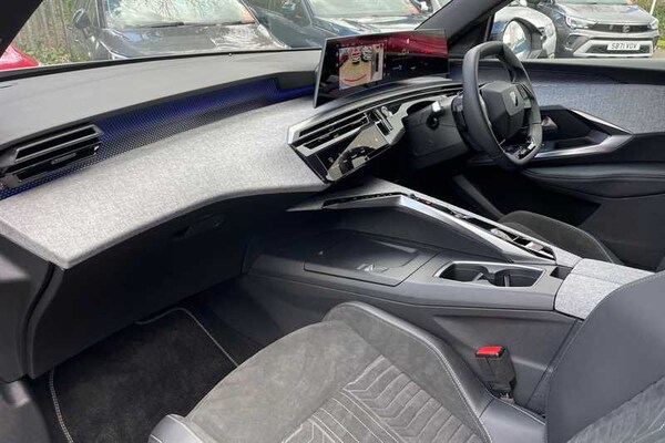 Used Peugeot E-5008 2024 for sale - 76169140: Photo 9