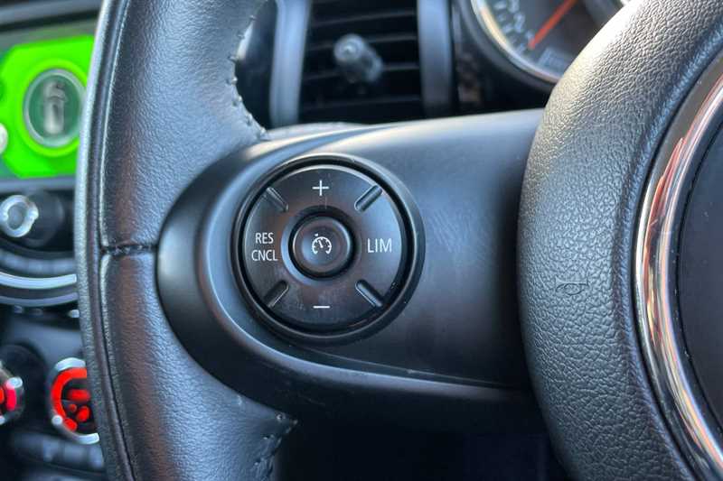 Used MINI Hatch 2018 for sale - 77471218: Photo 21