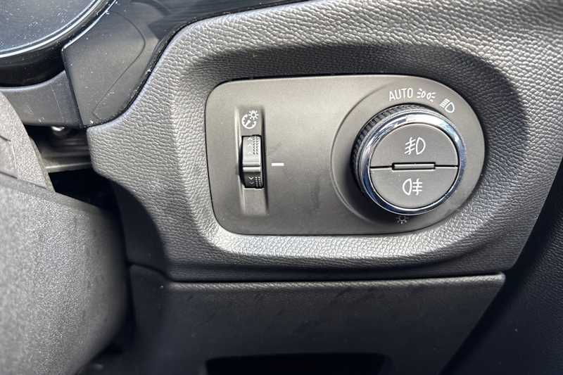 Used Vauxhall Corsa 2023 for sale - 76217454: Photo 42