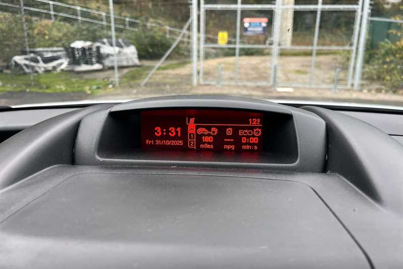 Used Peugeot Partner Tepee 2017 for sale - 76773654: Photo 19