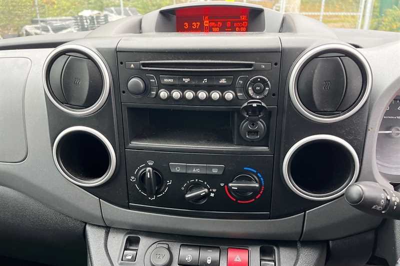 Used Peugeot Partner Tepee 2017 for sale - 76773654: Photo 38