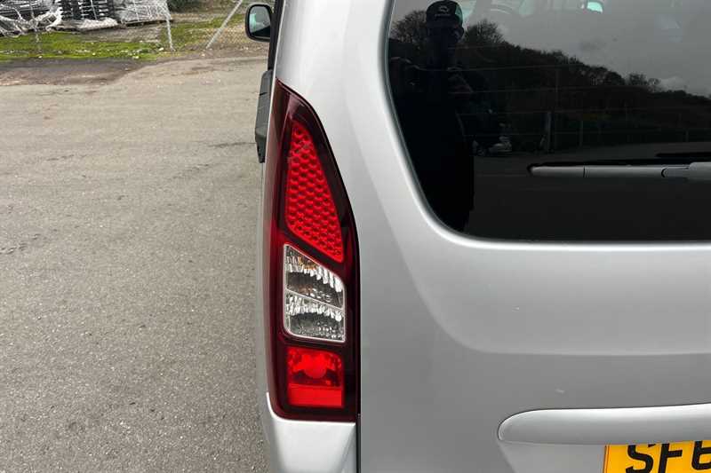 Used Peugeot Partner Tepee 2017 for sale - 76773654: Photo 43