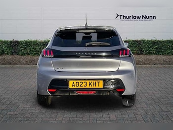 Used Peugeot 208 2023 for sale - 77082821: Photo