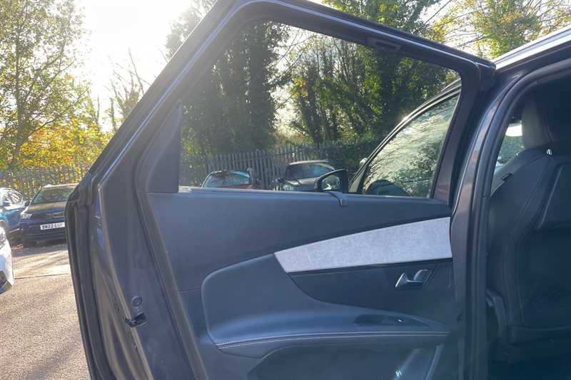 Used Peugeot 5008 2024 for sale - 77146485: Photo 29