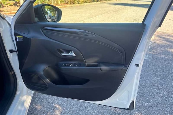 Used Vauxhall Corsa 2022 for sale - 76204414: Photo 25