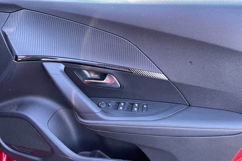 Used Peugeot 2008 2024 for sale - 77146568: Photo 34