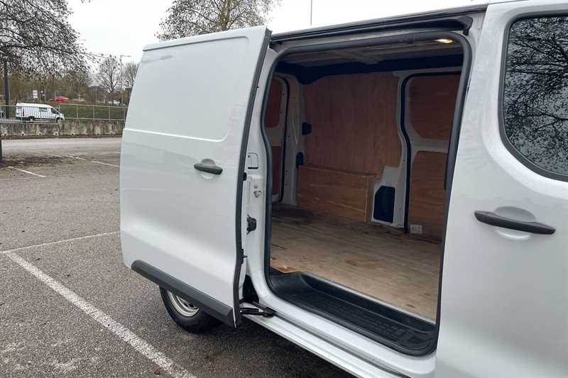 Used Vauxhall Vivaro 2024 for sale - 77471934: Photo 35