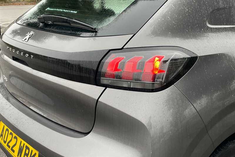 Used Peugeot 208 2022 for sale - 76390227: Photo 39