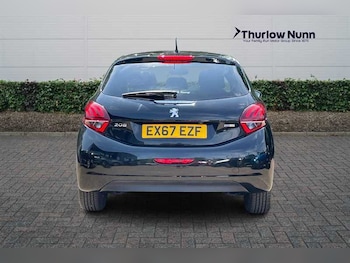 Used Peugeot 208 2017 for sale - 79203751: Photo