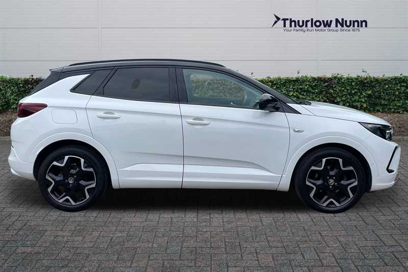 Used Vauxhall Grandland 2023 for sale - 76564002: Photo 2