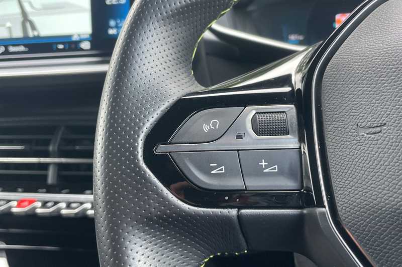 Used Peugeot 2008 2022 for sale - 76217451: Photo 21