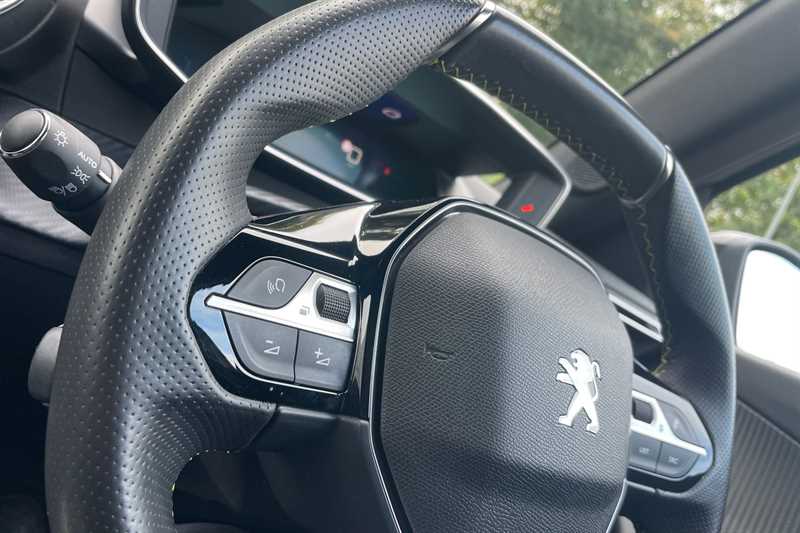 Used Peugeot 2008 2022 for sale - 76217451: Photo 29