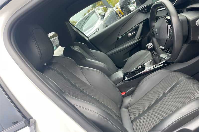 Used Peugeot 2008 2022 for sale - 76217451: Photo 40