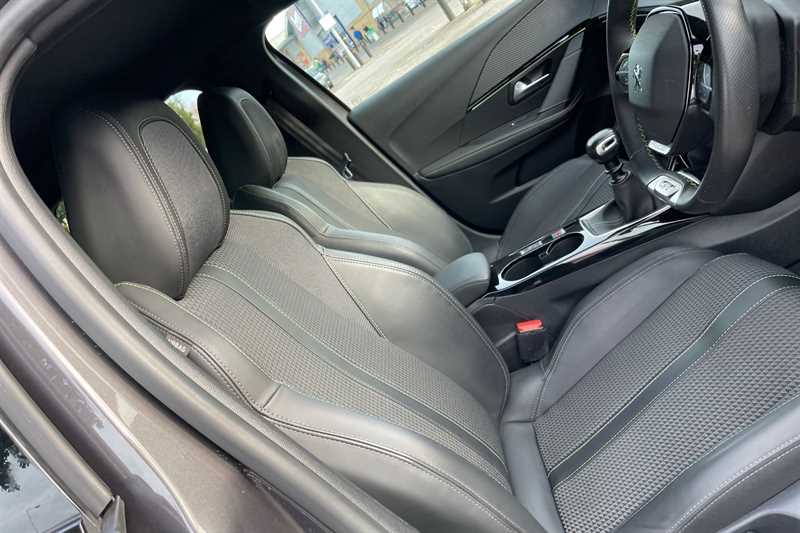 Used Peugeot 208 2022 for sale - 76410749: Photo 41