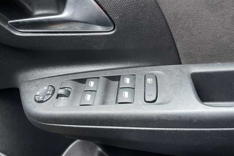 Used Vauxhall Corsa 2023 for sale - 77513131: Photo 16