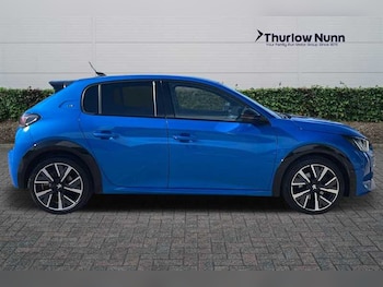 Used Peugeot 208 2021 for sale - 76155122: Photo 2