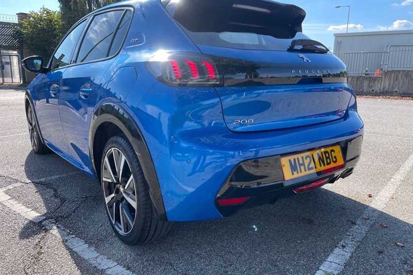 Used Peugeot 208 2021 for sale - 76155122: Photo 39