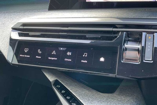 Used Peugeot E-3008 2024 for sale - 76112566: Photo 13