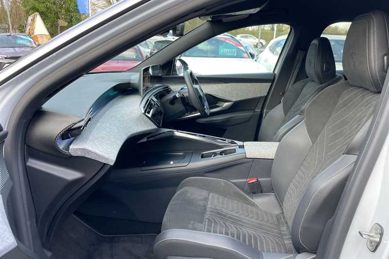 Used Peugeot E-3008 2024 for sale - 76112566: Photo 34