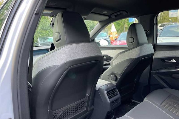 Used Peugeot E-3008 2024 for sale - 76112566: Photo 37