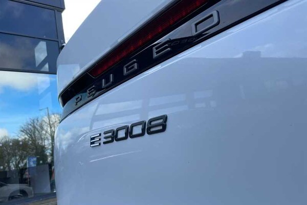 Used Peugeot E-3008 2024 for sale - 76112566: Photo 41