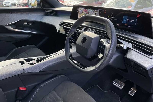 Used Peugeot E-3008 2024 for sale - 76112566: Photo 8