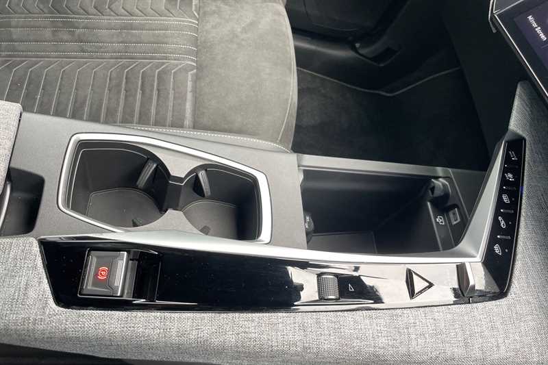 Used Peugeot 3008 2024 for sale - 76361730: Photo 28