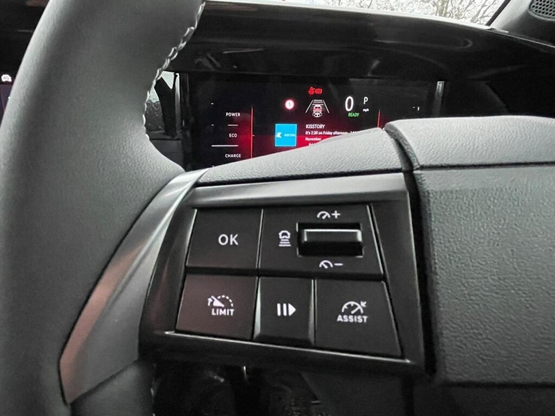 Used Vauxhall Mokka Electric 2025 for sale - 76804352: Photo 8