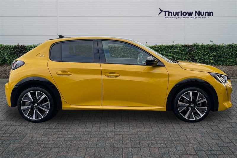 Used Peugeot 208 2022 for sale - 76826929: Photo 2