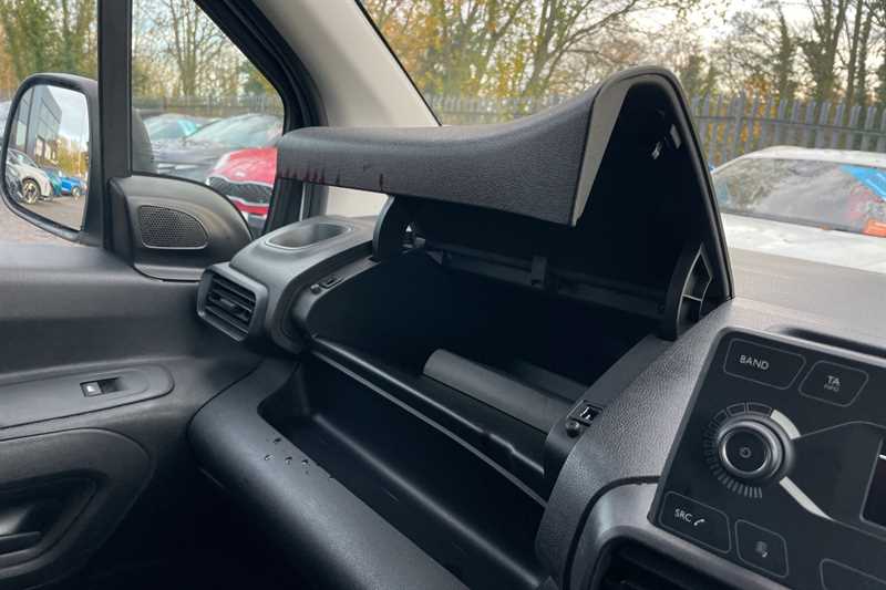 Used Vauxhall Combo 2021 for sale - 76842379: Photo 19