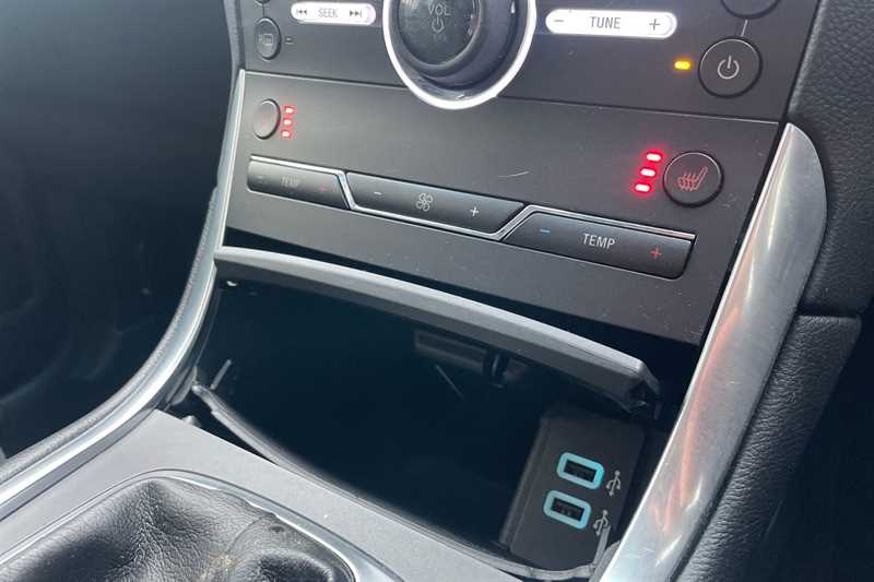 Used Ford Edge 2018 for sale - 77145962: Photo 15