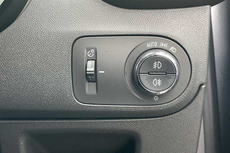 Used Vauxhall Crossland 2022 for sale - 76901706: Photo 28