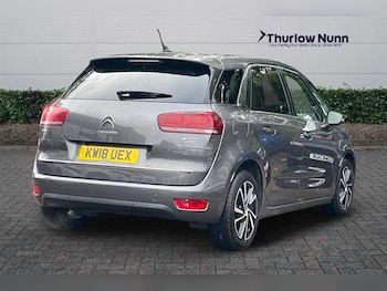 Used Citroen C4 Picasso 2018 for sale - 76311707: Photo