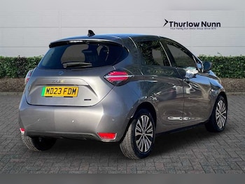 Used Renault Zoe 2023 for sale - 76410712: Photo