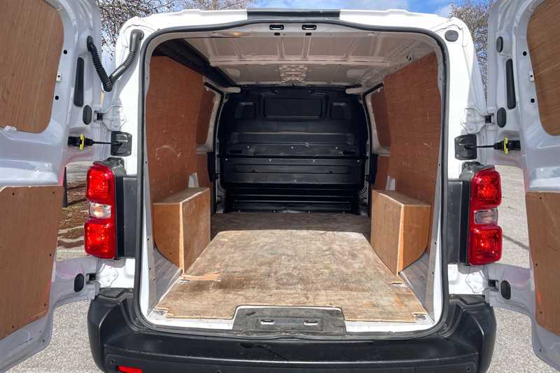 Used Peugeot Expert 2023 for sale - 77911420: Photo 24